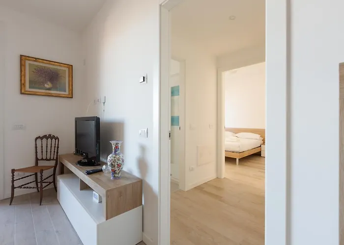 Guesthost - Milano-affori Balcony * Mailand